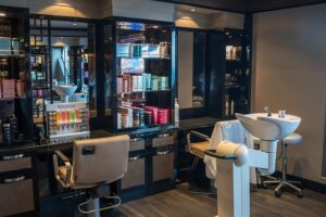 Hairdressing and beauty salon