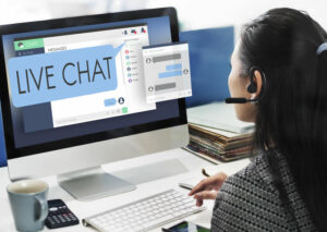 Live chat agent 